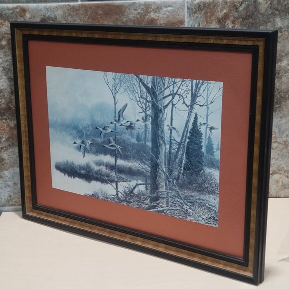 Vintage Framed Art Print Remington Wildlife Art Beecham Mallards in Flight - Picture 6 of 9